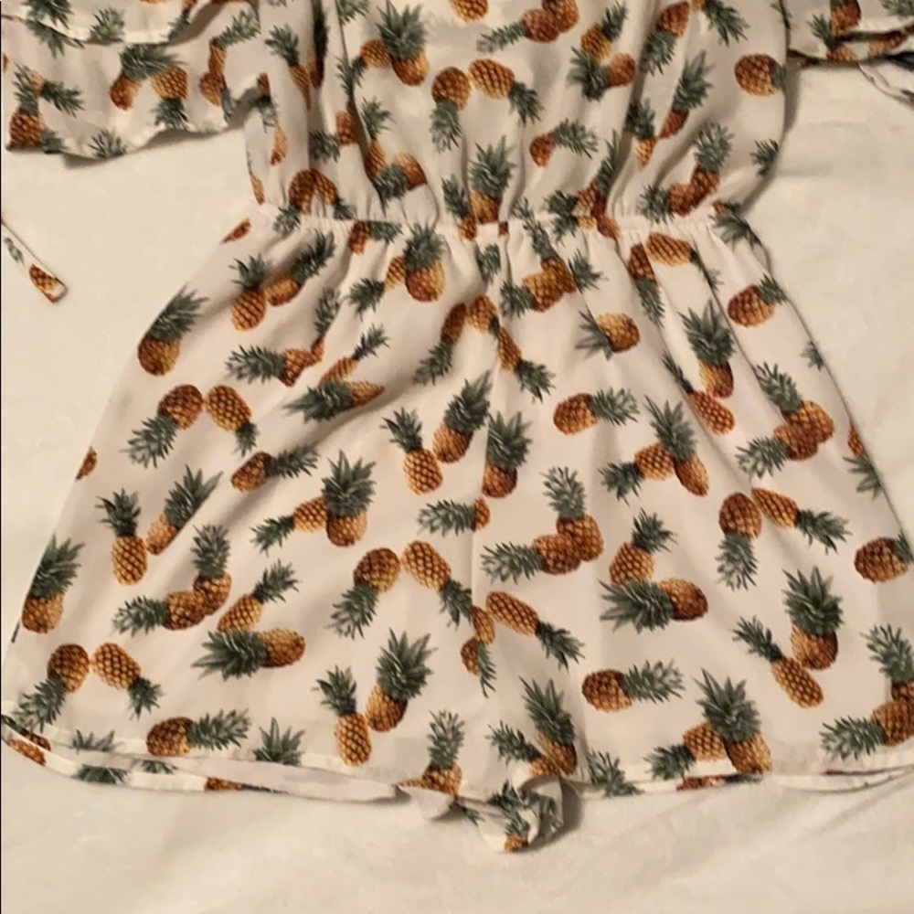 Romper - Picture 5 of 5